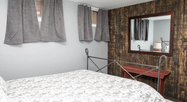 6 Chamonix Lane 1 Bedroom Townhouse by RedAwning, Забронировать Апартаменты/квартира Отели Вейл с парковкой, Парковка