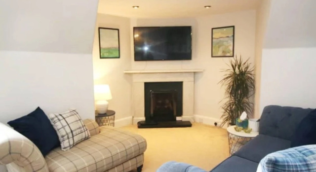 Stylish 2 Bedroom Flat In Heart Of The West End