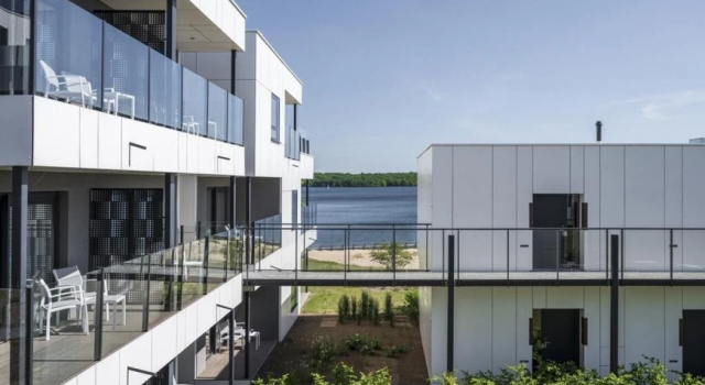 Golden Lakes Village, Book Ferieresort Erpion Hainaut
