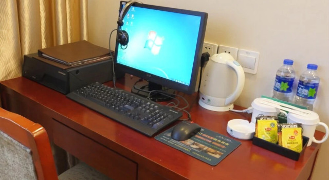 GreenTree Inn Jiangsu Suzhou Wujiang Yunliqiao Business Hotel