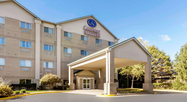 Кровать в общем номере Comfort Suites Keeneland
