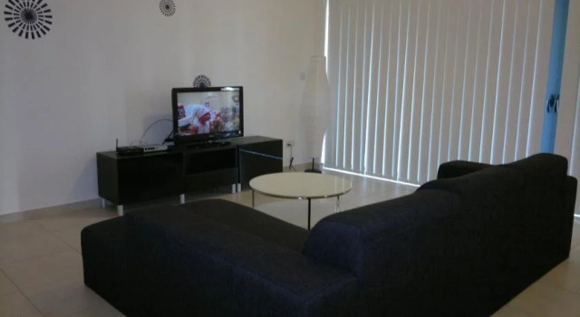 CJ Studios, Prenota Hotel Swieqi Malta