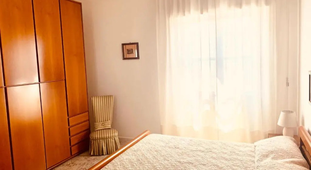 Апартаменты с 2 комнатами Via Solaro, appartamento in pieno centro