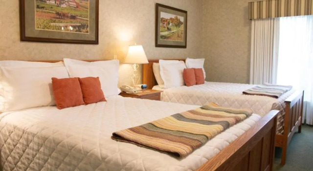 Двухместный номер Standard Essenhaus Inn & Conf. Center