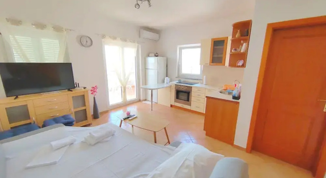 Sea View Apartment Luka