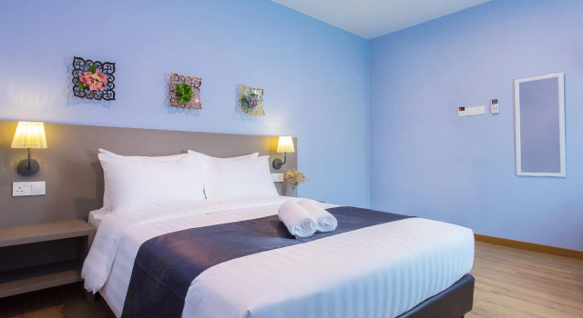Двухместный номер Standard DK Hotel