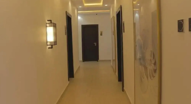 Tozak Hotel, Buchen Sie Hotel Ughelli Delta