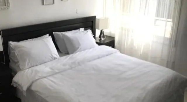 3 Rooms + Parking Hameyasdim 36, Reserva ahora Hotel Hoteles en Distrito norte de Israel con aparcamiento, Aparcamiento