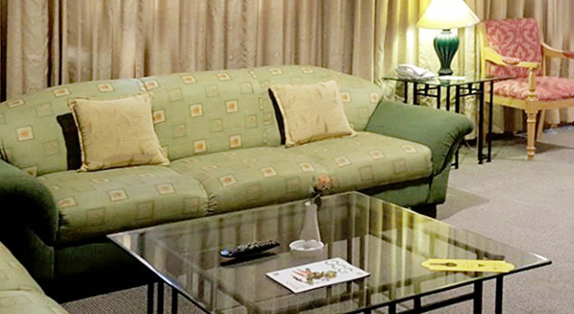 Suite Tunjungan Hotel