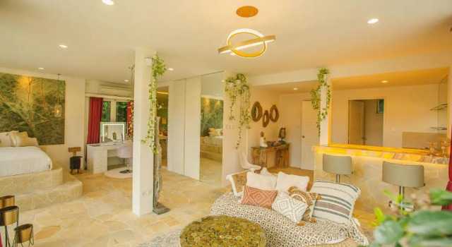 Двухместный люкс с видом на бассейн Villa Cella Bella ( Bali instaworthy villa )