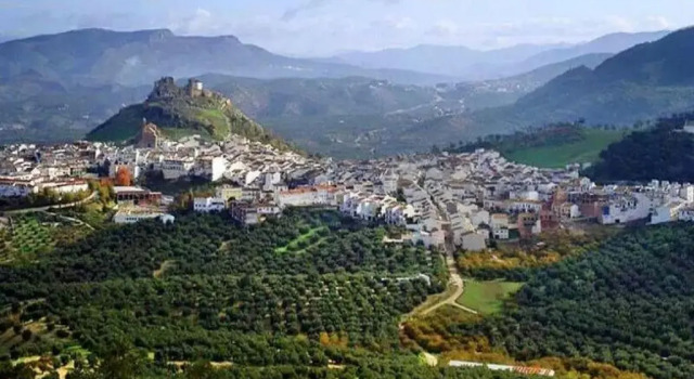 Коттедж Casilla Dalea en Carcabuey, descubre el interior de Andalucia