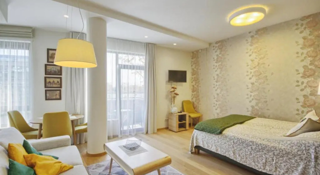 Студия Valensia Apartment