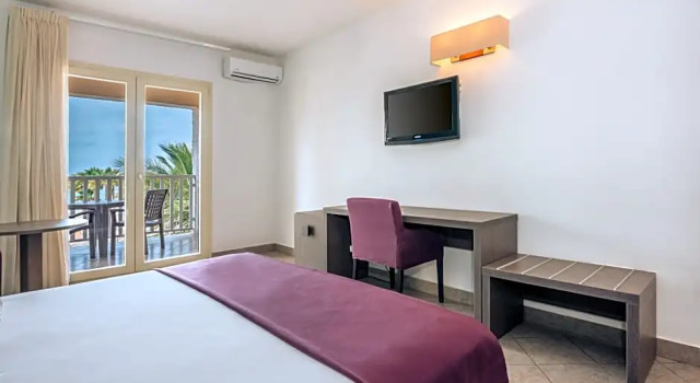 Номер Standard с видом на воду VOI Praia de Chaves Resort