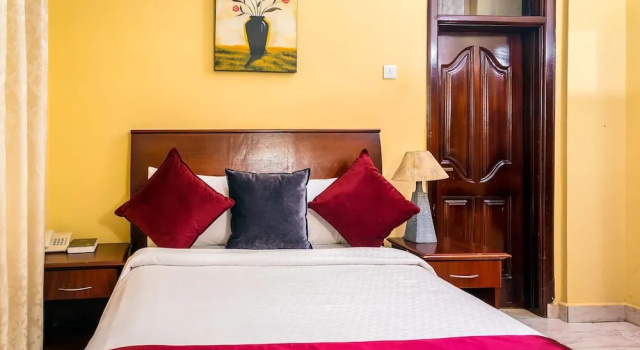 Номер Standard Oriental Hotel North Legon