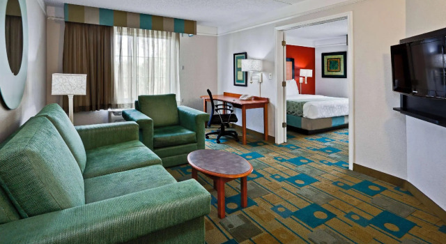 Люкс La Quinta by Wyndham USF