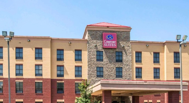 Одноместный номер Standard c 1 комнатой Comfort Suites Nashville near Percy Priest Lake