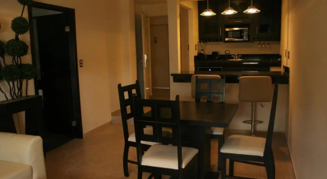Люкс Hotel El Camino Inn & Suites