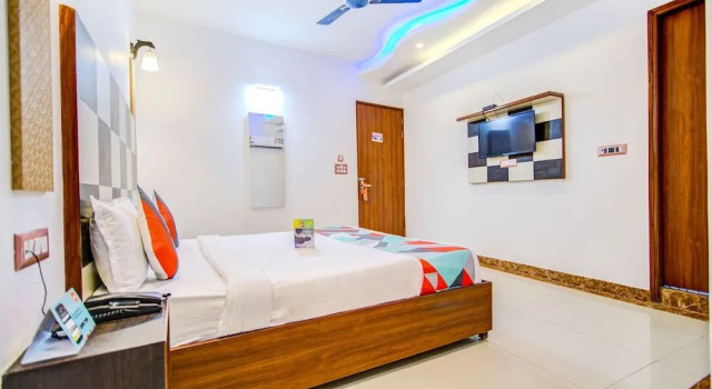 Townhouse 780 Hotel VM Residency, Забронировать Отель Отели Нью-Дели с парковкой, Парковка