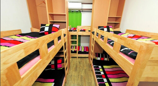 Кровать в общем номере (женский номер) Jarasum Guest House