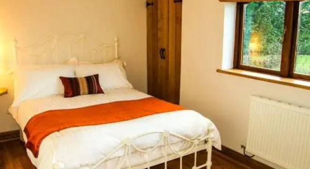 Rose Cottage, Забронировать Дом для отпуска Лландирног Клоид
