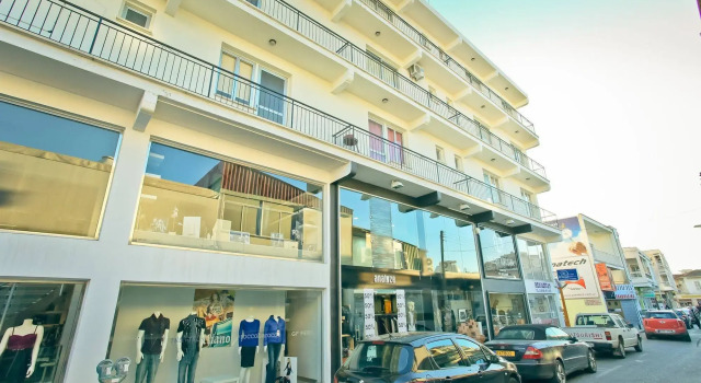 P. Ioannou Flats