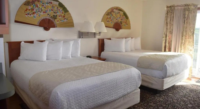 Четырёхместный номер Standard Table Rock Motel & Vacation Rentals