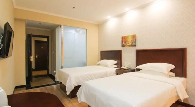 GreenTree Inn JiangSu ZhenJiang DingMao Industrial Park WoDe Square Express Hotel, Reservar Hotel Zhenjiang Jiangsu