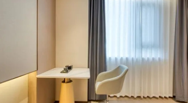 Семейный тент c 1 комнатой Elong Anyue Hotel (Yangzhou Wangyue Road)