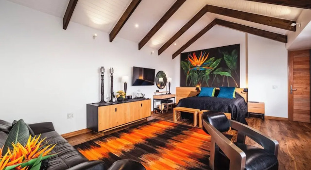 Boutique Ocean Views  incorporating Wend