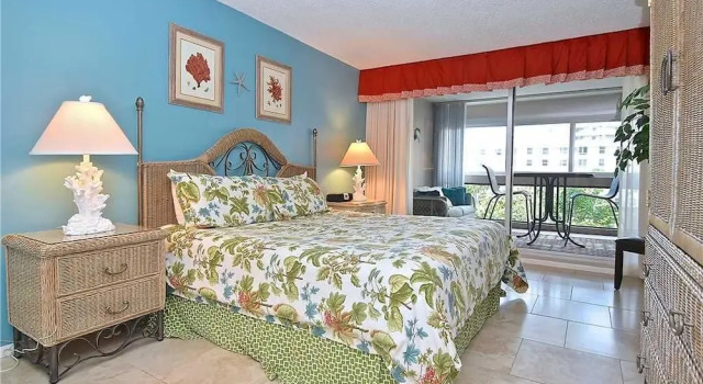 Palm Bay Club G34 - One Bedroom Condo