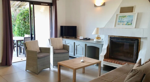 Les Locations de Giulia, Varaa Hotelli Porto-Vecchio 