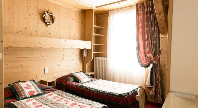 Номер Comfort Hôtel Le Sporting