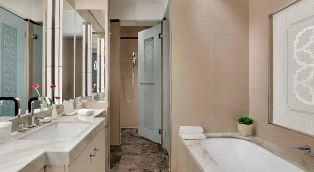 Номер Superior Anantara Palais Hansen Vienna - A Leading Hotel of the World