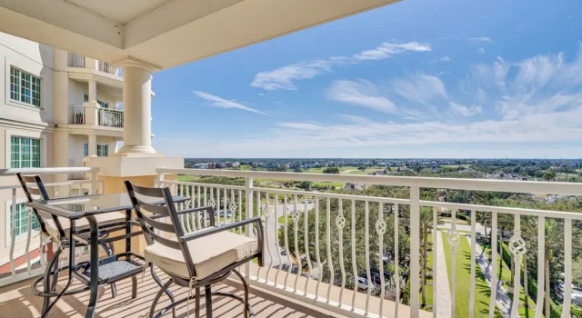 Апартаменты с 2 комнатами с балконом Reunion Resort Condo w/ Pools - Near Disney!