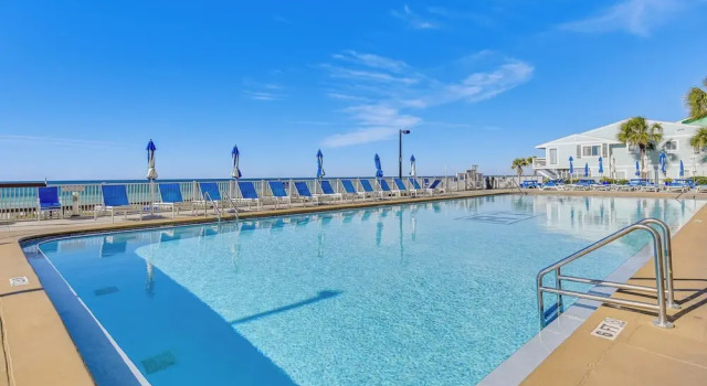 Апартаменты Beach & Pool Access: Regency Towers Condo in Pcb!