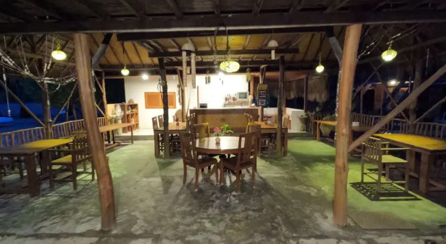 Maryan Moyo Bungalows & Resto, Buchen Sie Hotel Moyo Sumbawa