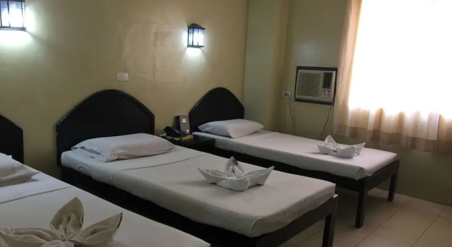 Трёхместный номер Standard Sampaguita Suites Plaza Garcia