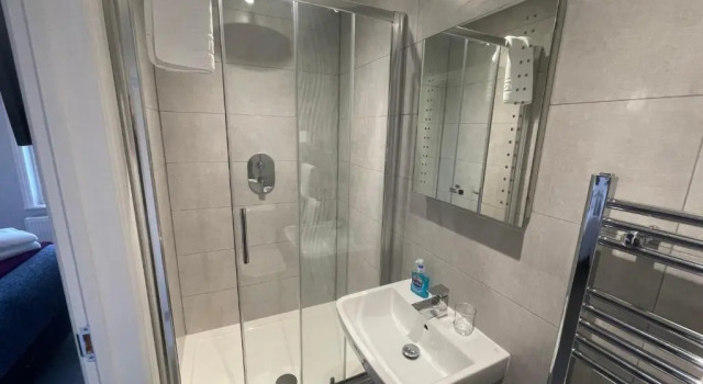 Номер Deluxe Arlan House, Central Basingstoke Hotel