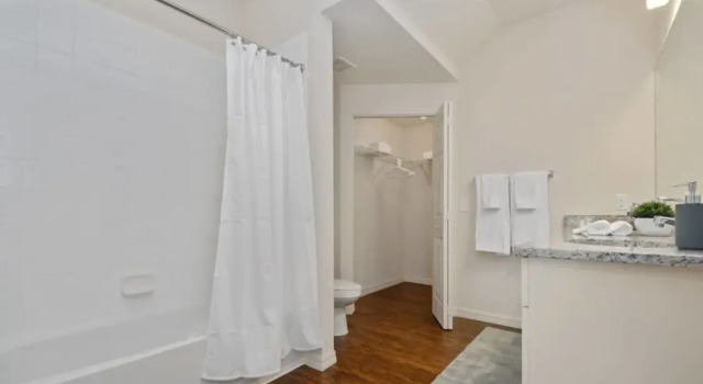 Charming House Near Disney, Забронировать Вилла Виллы Фор Корнерз, рядом с Площадка для мини-гольфа Bonanza Golf &amp; Gifts, Вилла