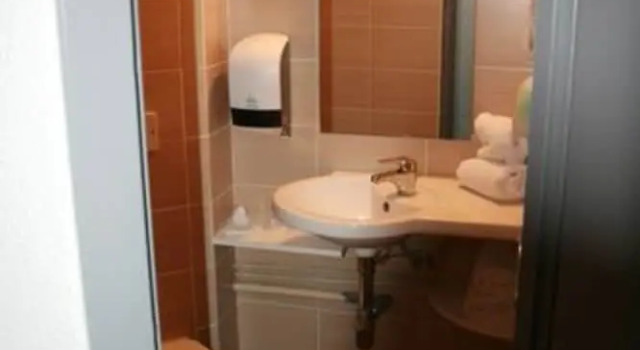 Standard- værelse Comfort Hotel Valence
