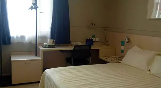 Двухместный номер Business Jinjiang Inn Beijing Tongzhou Xinhua East Street Guyunhe