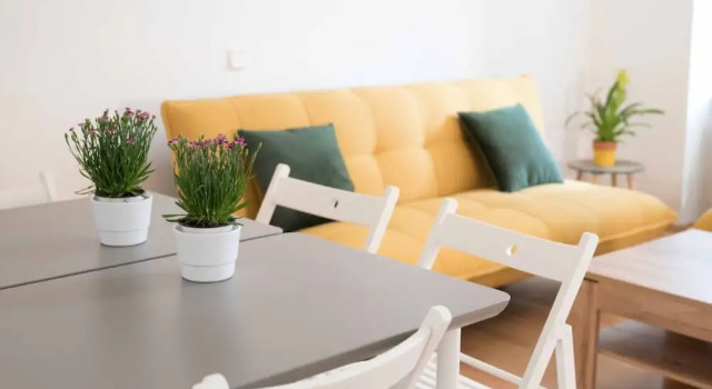Blueberry Living City Apartment