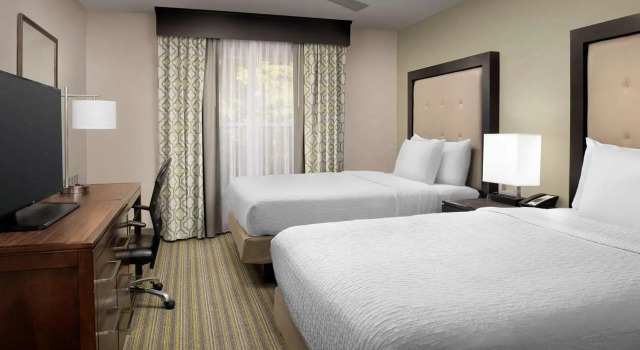 Двухместный люкс с 2 комнатами Homewood Suites by Hilton Hillsboro/Beaverton