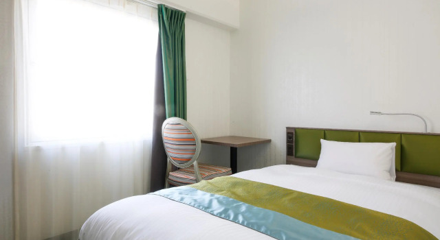 Номер Semi Double Hotel Keihan Tenmabashi Ekimae