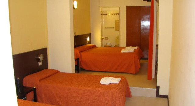 Трёхместный номер Standard Hotel Temu