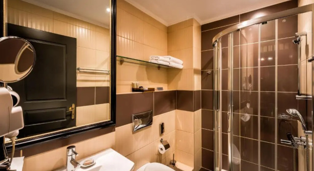 Трёхместный номер Standard Maison Grecque Hotel Extraordinaire