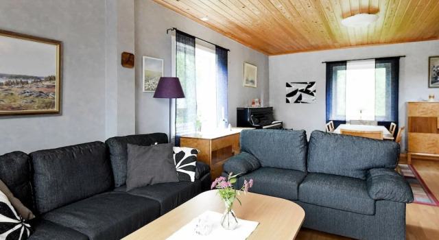 8 Person Holiday Home in Bengtsfors, Book Hotel  