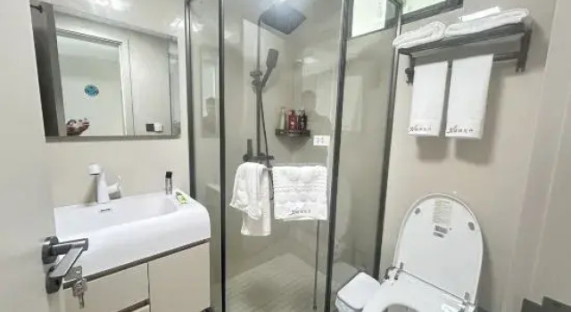 Номер Standard Liqing Hotel