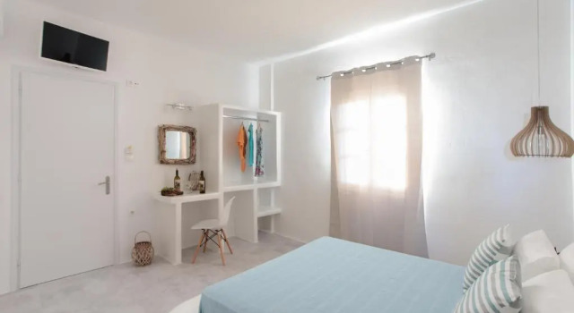 Полулюкс Manios Suites