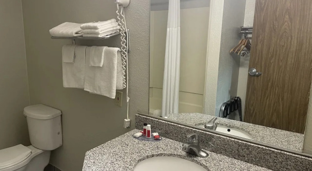 Двухместный номер Standard Super 8 by Wyndham Amarillo Central TX